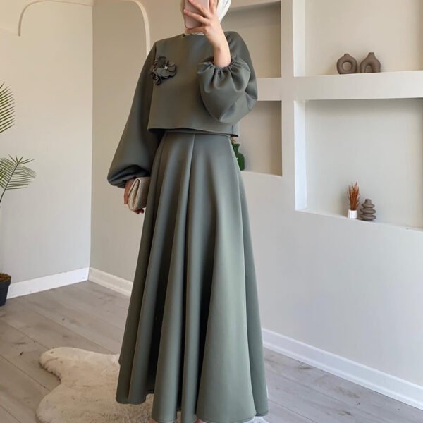 Flower Lantern Sleeve Loose Dress Women's Skirt Suit Two-piece Set - Image 4
