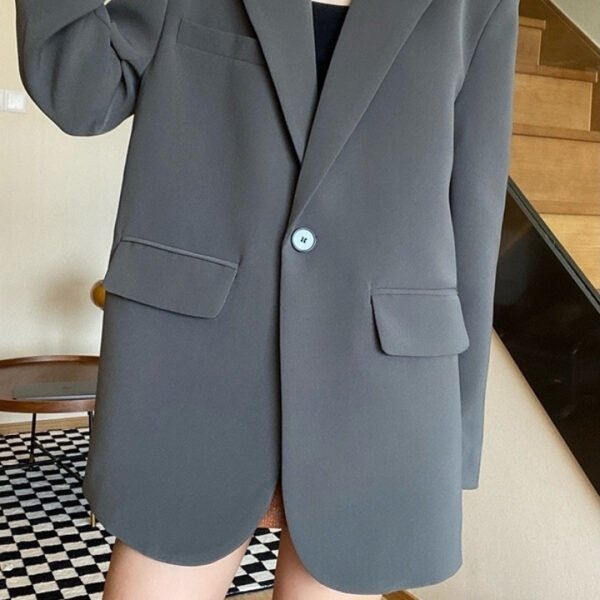 Loose Leisure Slimming Black Blazer For Women - Image 4