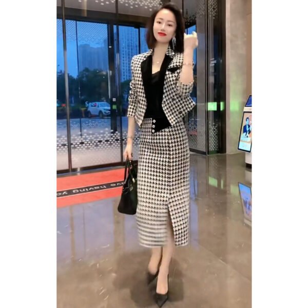 Women's Thousand Bird Plaid Suit Wrapped Hip Skirt Set - Image 4